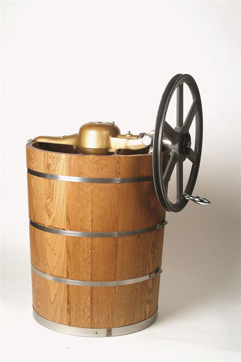 20-Quart Ice Cream Freezer | Lehman's