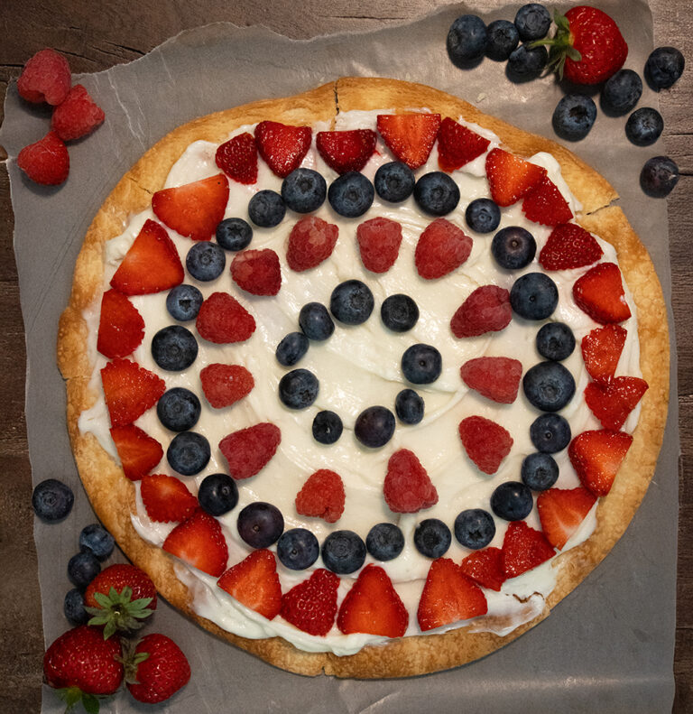A Star-Spangled Bake: Fourth of July Fruit Pizza with Sourdough Pie Crust