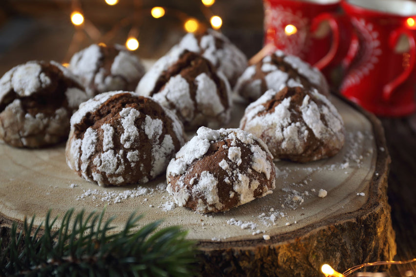 Christmas Cookie Recipes: Chocolate Crinkle Cookies