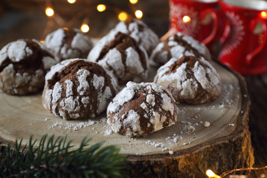 Christmas Cookie Recipes: Chocolate Crinkle Cookies