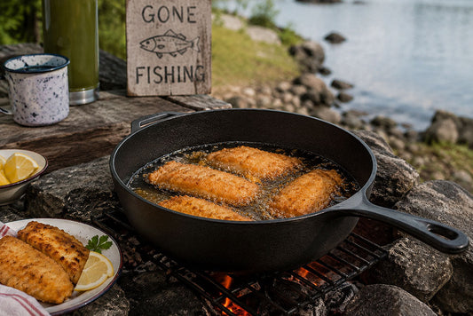 Lunch by the Shore