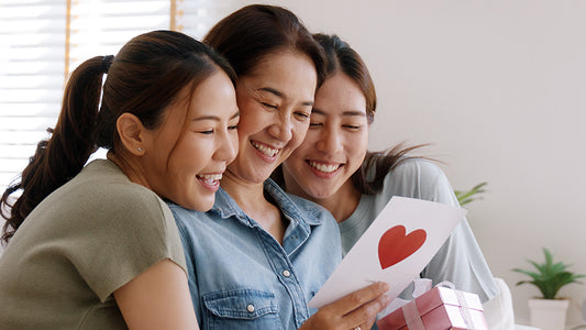 10 Last-Minute Ideas to Make the Women in Your Life Feel Special