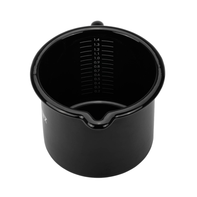Black enameled steel milk pot with clear volume markings, designed for durable outdoor use in camping, kitchen, and cookware collections, featuring a precise pour spout.