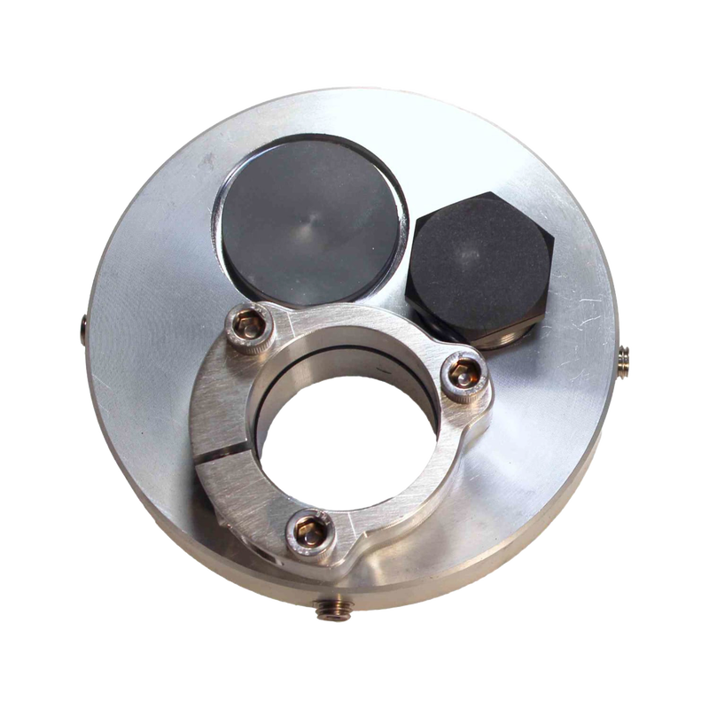 Metal non-pitless well cap featuring a 1-3/4" split flange and threaded PVC plug, made in the USA for secure connection with submersible pumps, included in USA Made, Water Pumps, Deep Well Pumps, and Best Sellers collections.
