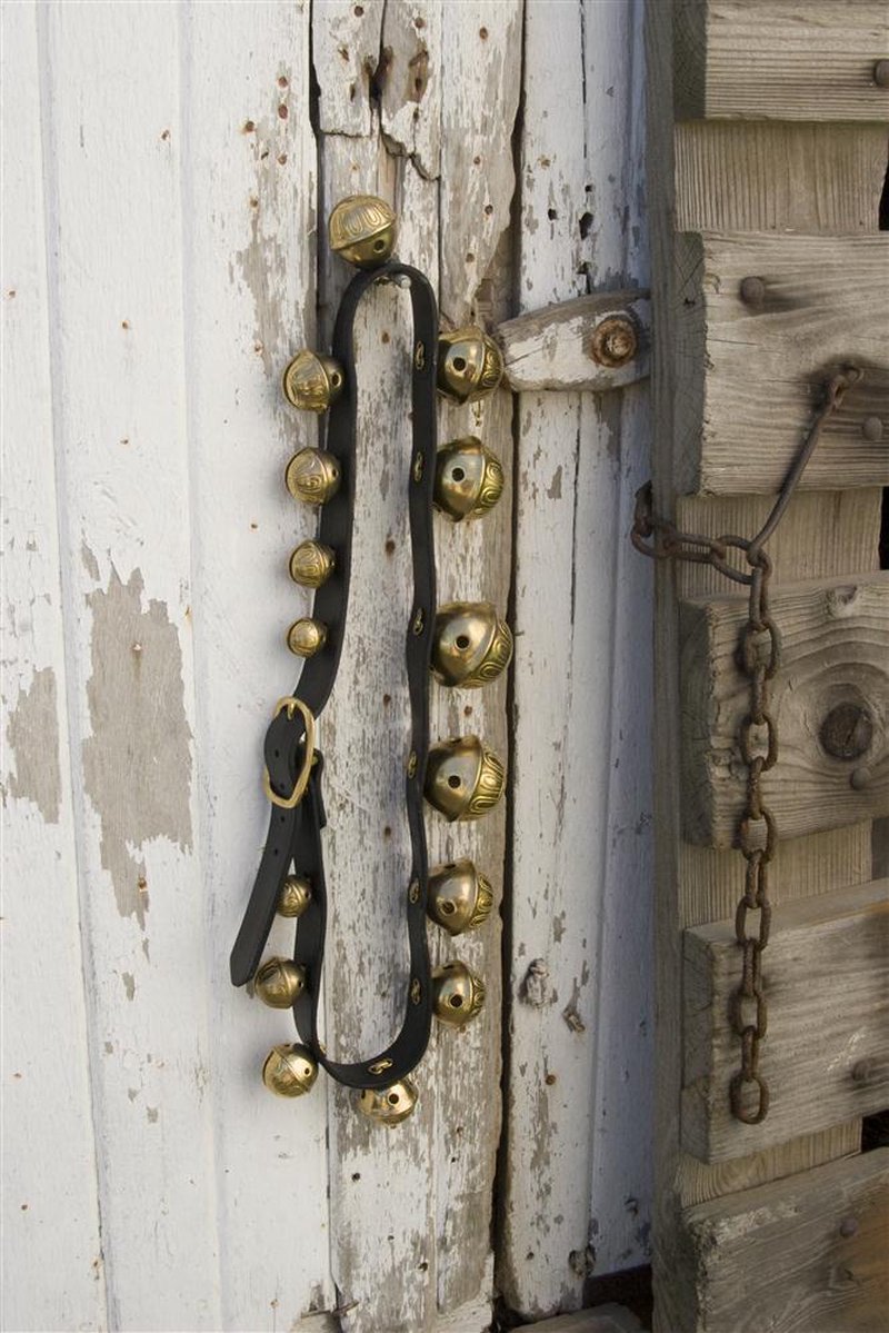Authentic Solid Brass Sleigh Bells – Single Strap (15 Bells)