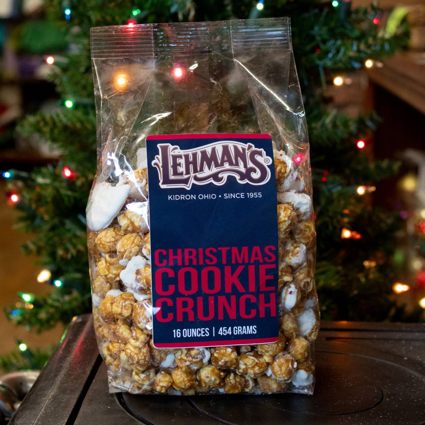 Clear bag of handcrafted caramel popcorn blended with white chocolate cookie pieces and festive flavors, perfect for Kitchen & Food, Snacks and Sweets, Popcorn, Best Sellers, and Promo Eligible collections.