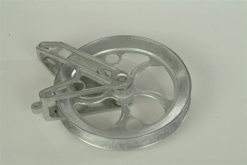 Durable rustproof zinc pulley with cadmium-plated ball bearings, designed for reliable use in laundry supplies, home & decor, clothesline accessories, and best sellers collections.
