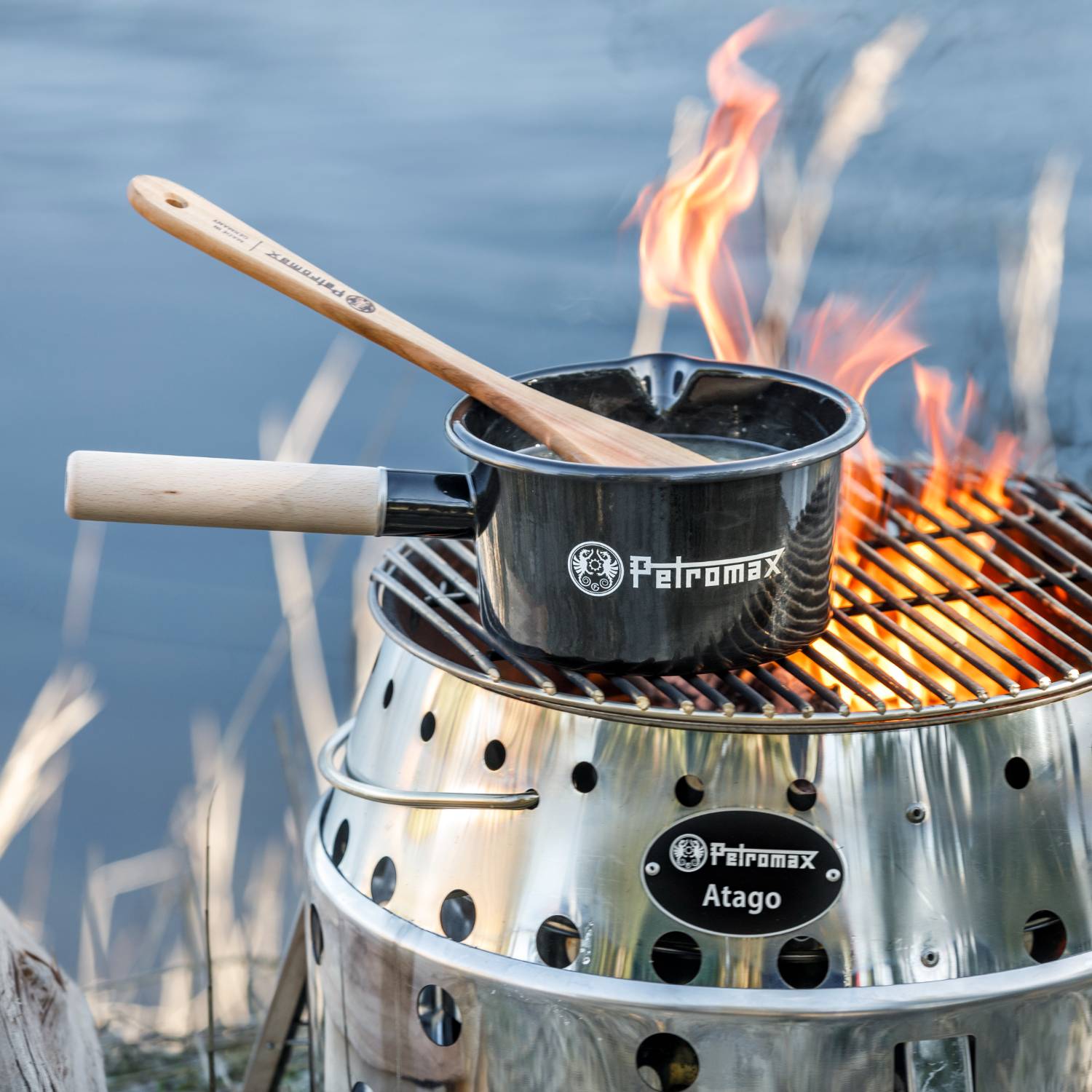 Petromax Enamel Pan for Outdoor Cooking | Lehman's