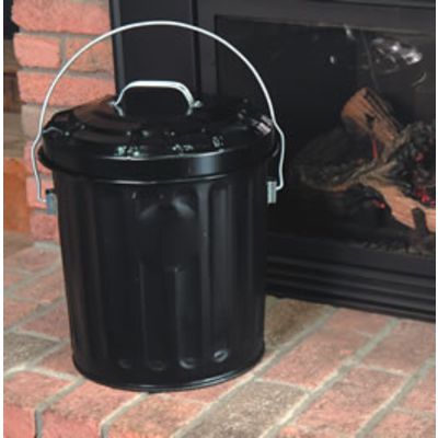 Tiny black trashcan type ash bucket.