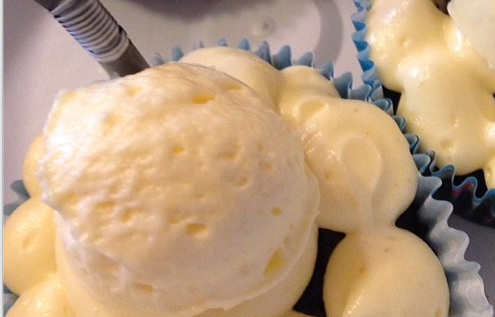 test batch root beer cupcake