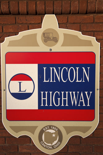 shutterstock_68230801LincolnHiwy