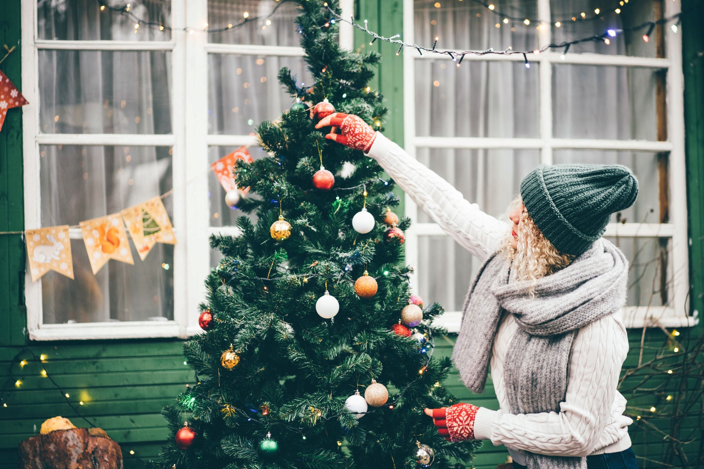 decorating outdoor tree