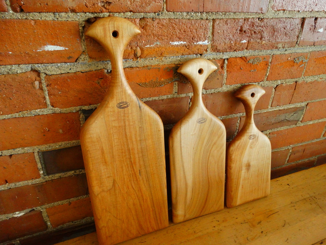 Bread Cutting Board with Handle – USA Made