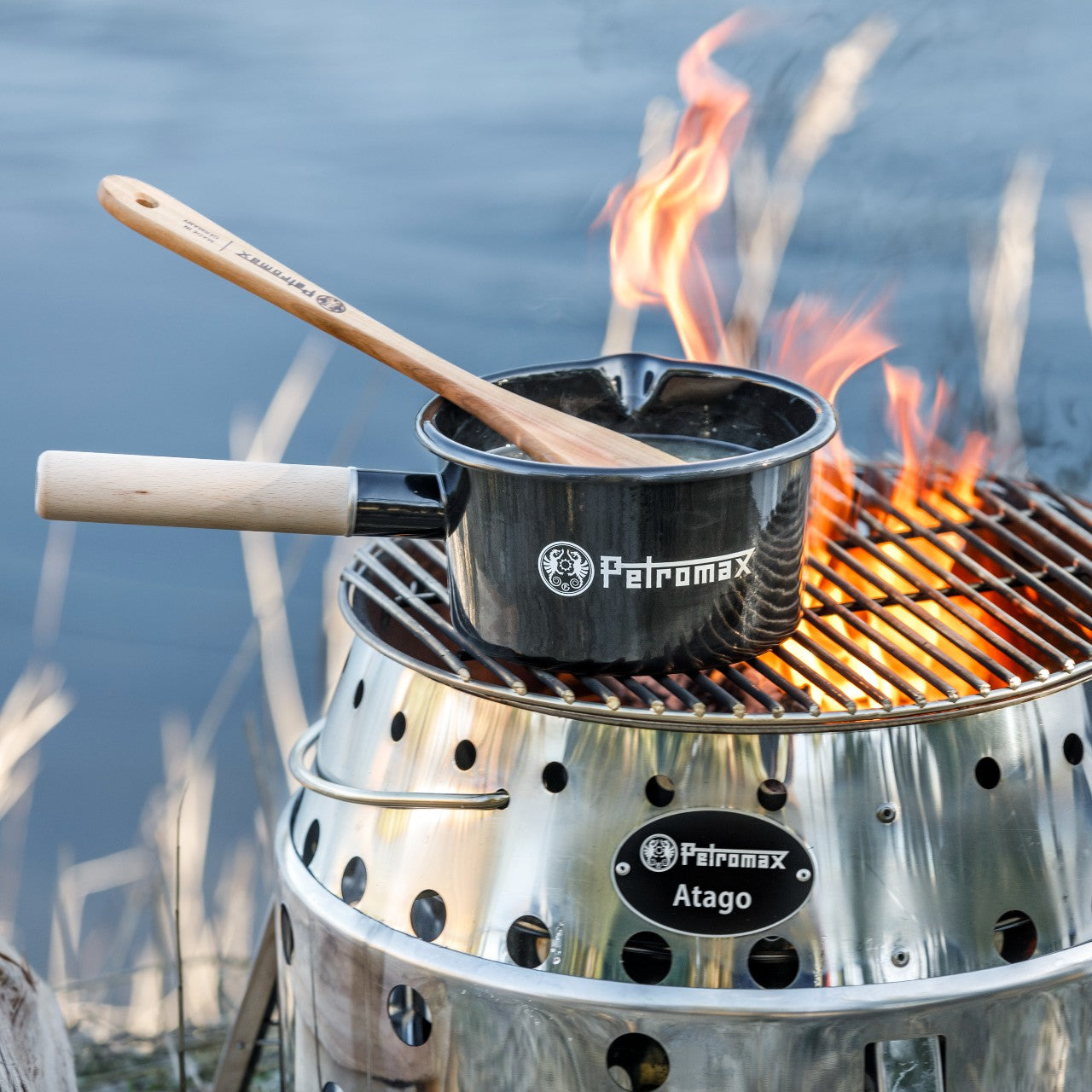 Petromax Enamel Pan for Outdoor Cooking | Lehman's