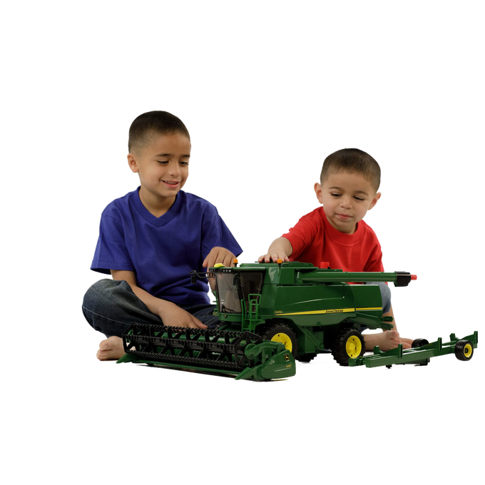 Bruder Toys John Deere T670i Combine Harvester