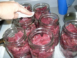 canning-venison2
