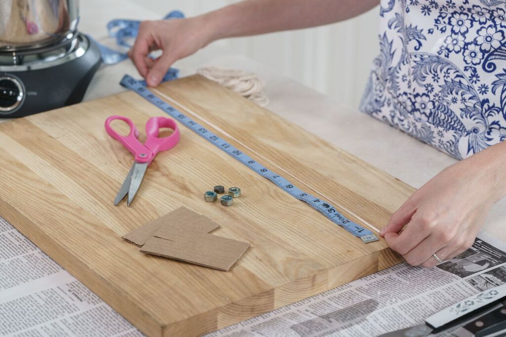 preparing wicks