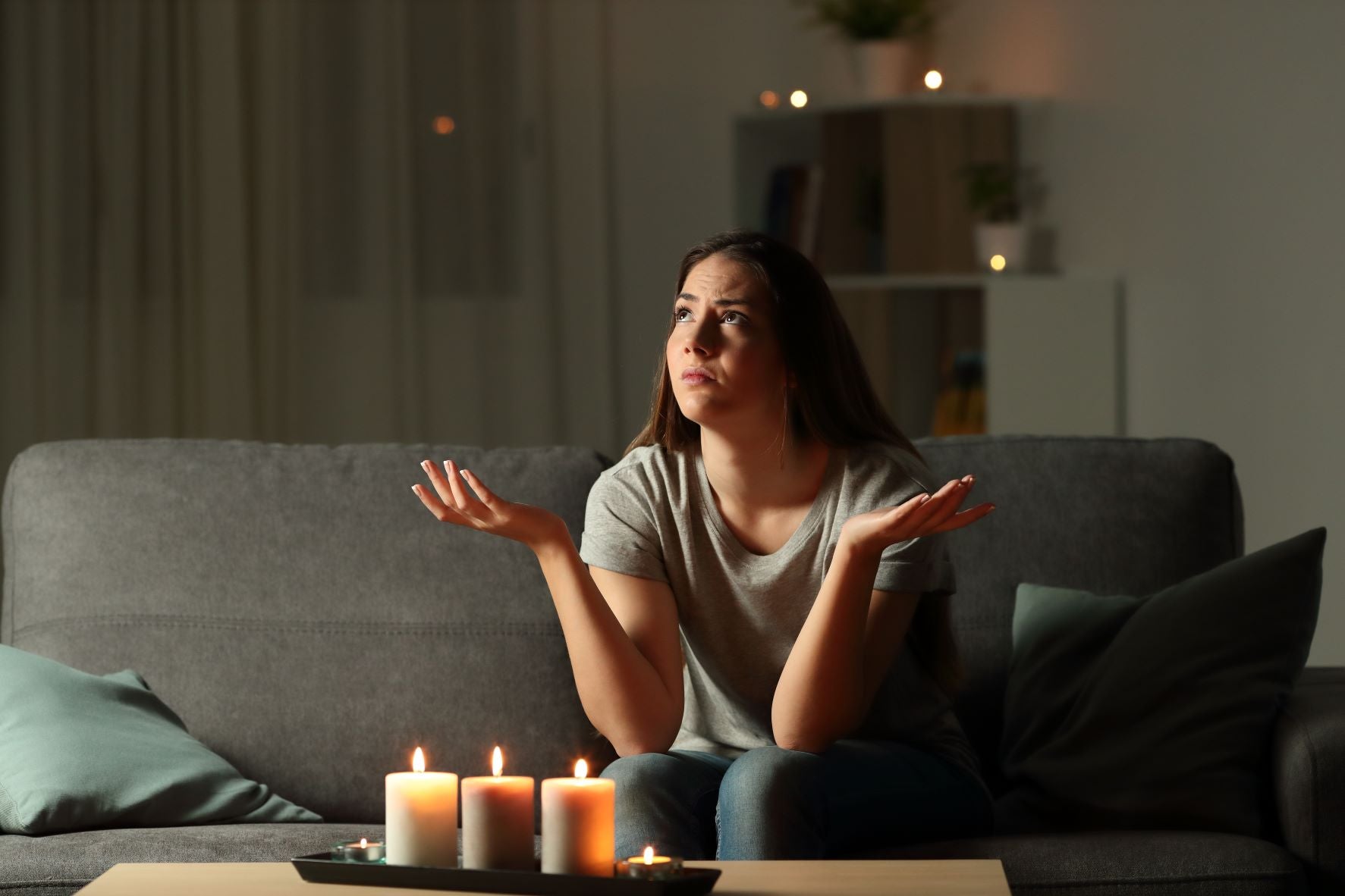 candles in power outage