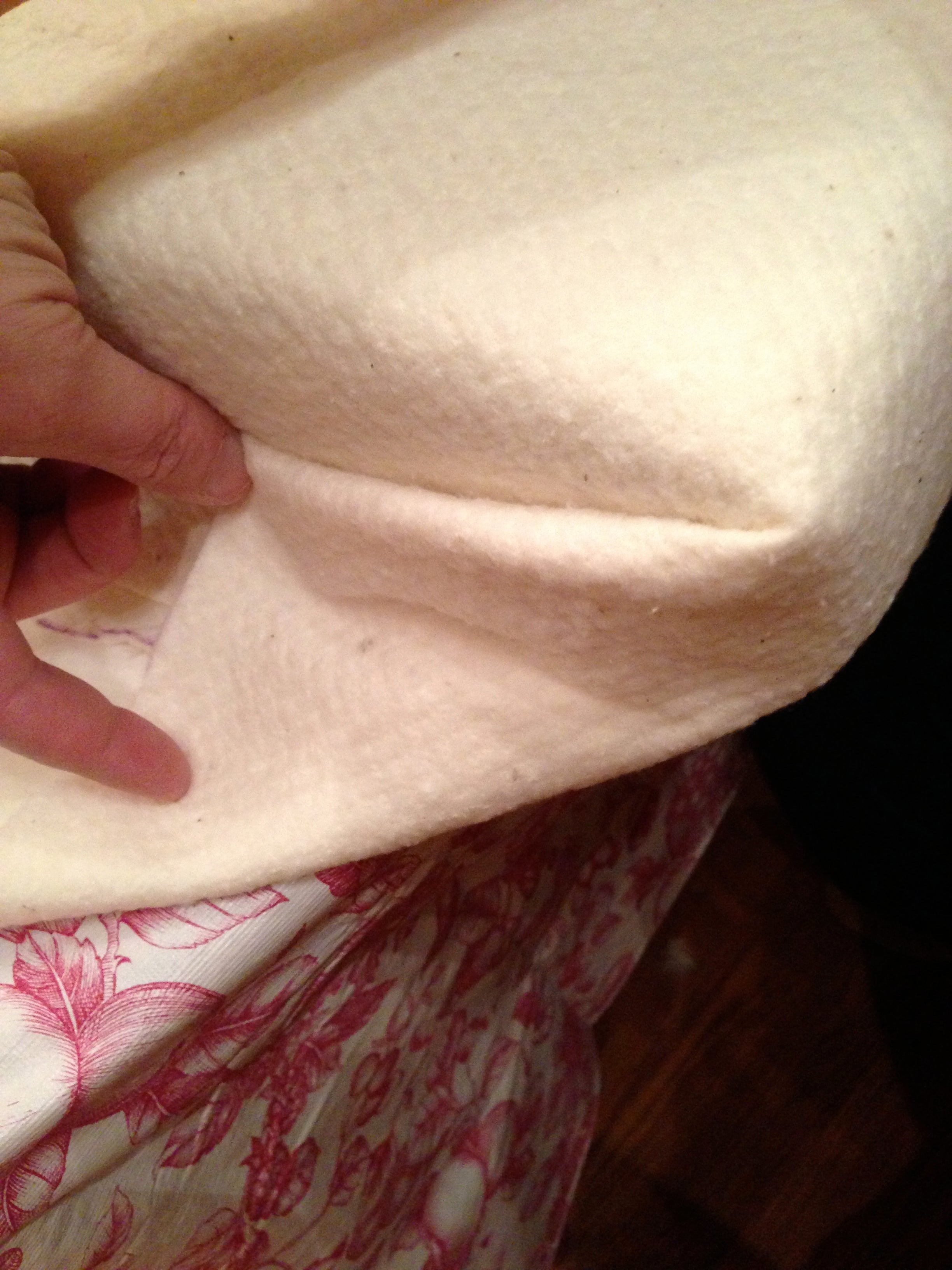 Fold tightly, pin and stitch.