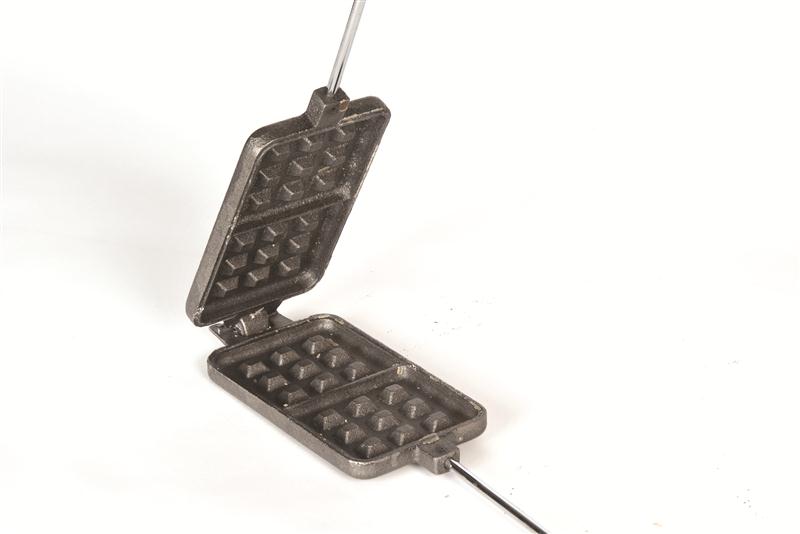 Cast iron waffle iron from Lehmans.com